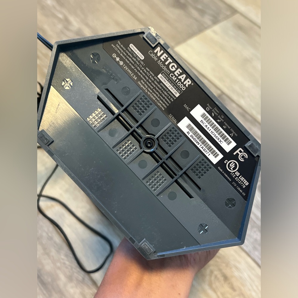 NETGEAR Cable Modem cm1000 - Picture 5 of 7